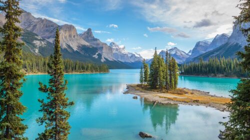 Spirit Island in Maligne Lake, Jasper National Park, Alberta, Canada